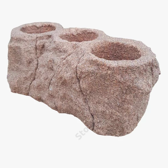Háromlyukú növényszikla